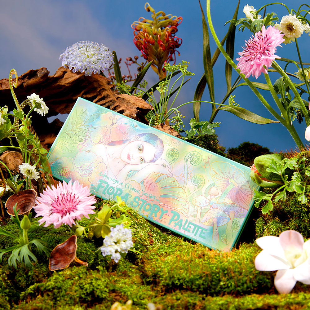Makeup.Just.For.Fun x Flora Story Palette